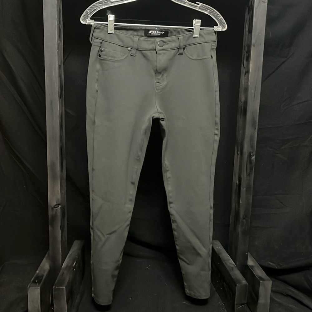 Liverpool- green ankle length pants